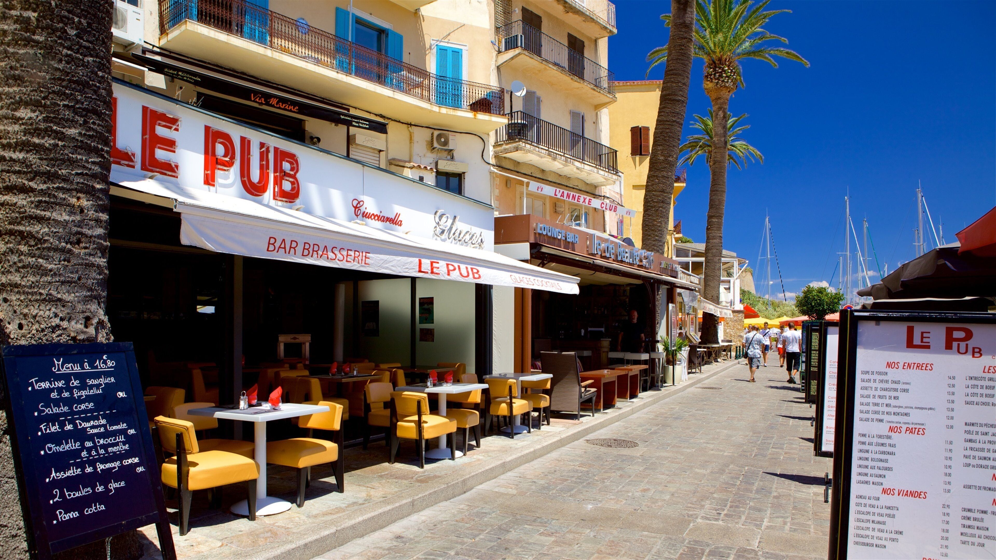 Corse du Nord mettant en vedette bar