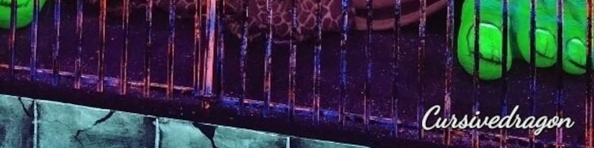 18 hole indoor putt putt. Designed really well. Arcade ain't much to brag about though.