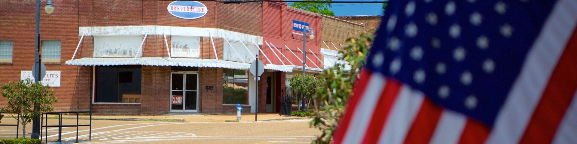 Magee featuring a small town or village