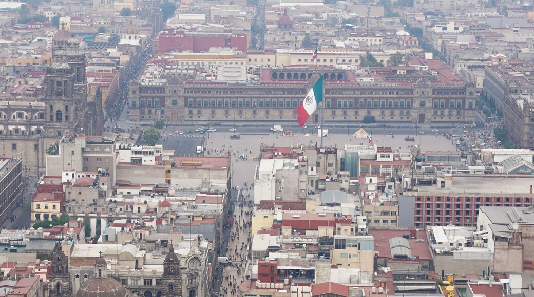 Palacio de Bellas Artes and Historic center of Mexico City seen from Torre Latinoamericana in Mexico.