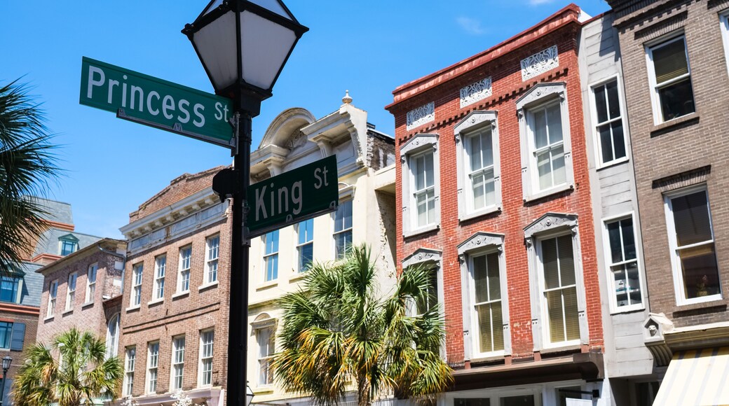 Cityscape of the historic downtown French Quarter district in Charleston, South Carolina