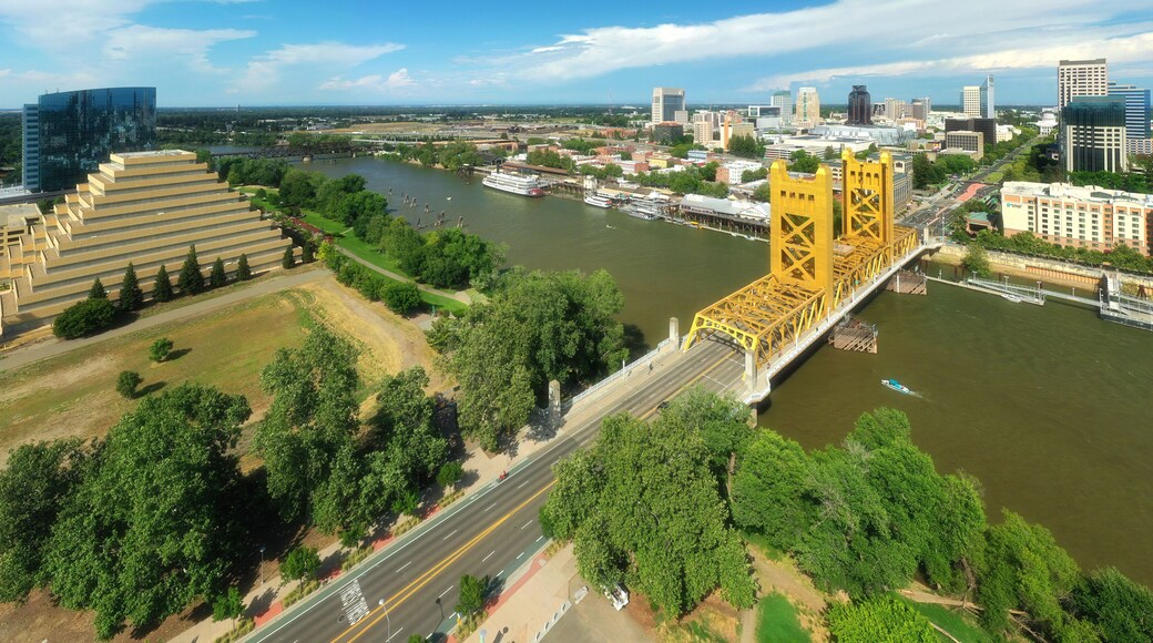 Sacramento Bridge in Old Historic Downtown