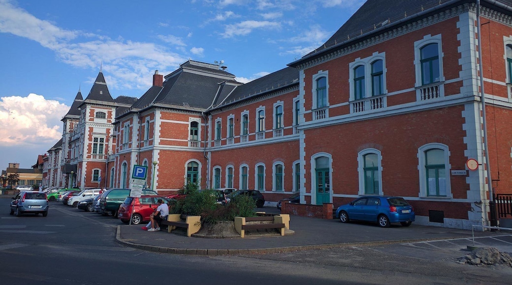 The train statioin in Miskolc. It's the only interesting architecture I saw on my way out of Hungary.