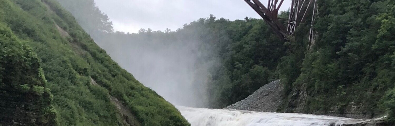 This place is called the Grand Canyon of the East and it’s got so few crowds and seems so unknown that I met a 50 year old from Rochester (less than 75 miles away!) who had never been there, so I say if you want a discovery in New York this is it!
