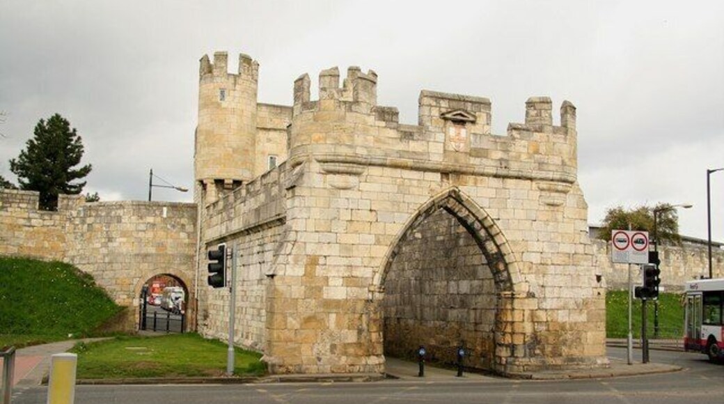 Walmgate Bar The most complete of York's City gates, the earliest part is 12th century and retains its 15th century wooden gates and portcullis, the barbican is 14th century and once spanned a water filled moat.
