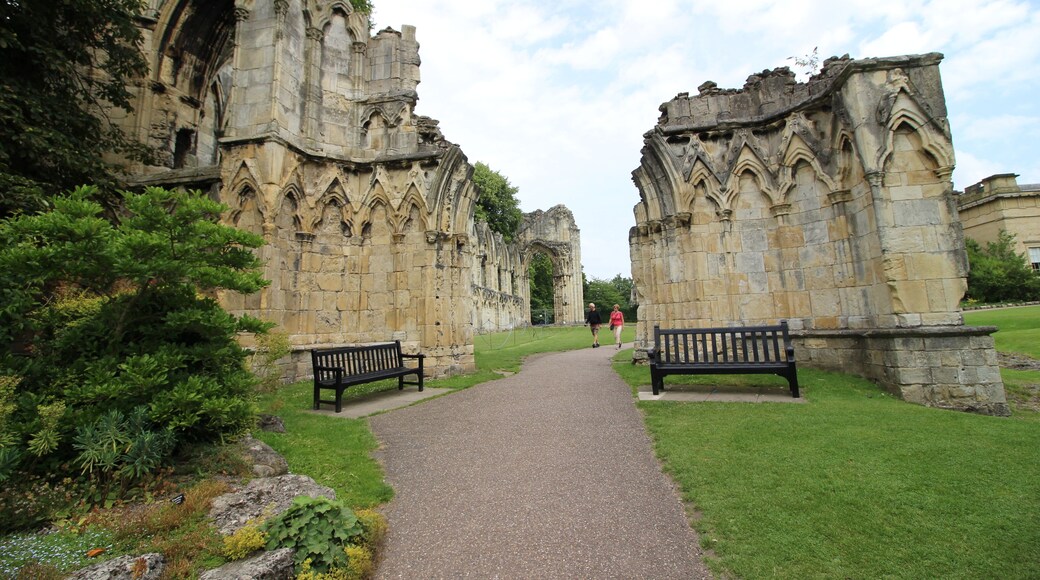 This is a photo of listed building number