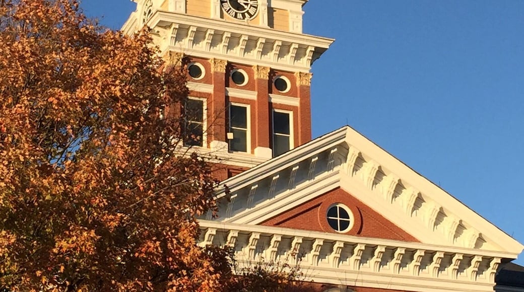 Saline County Court House in Marshall Missouri