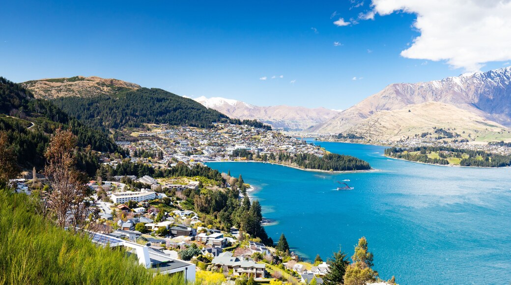 โกลด์ฟิลด์ไฮท์ส