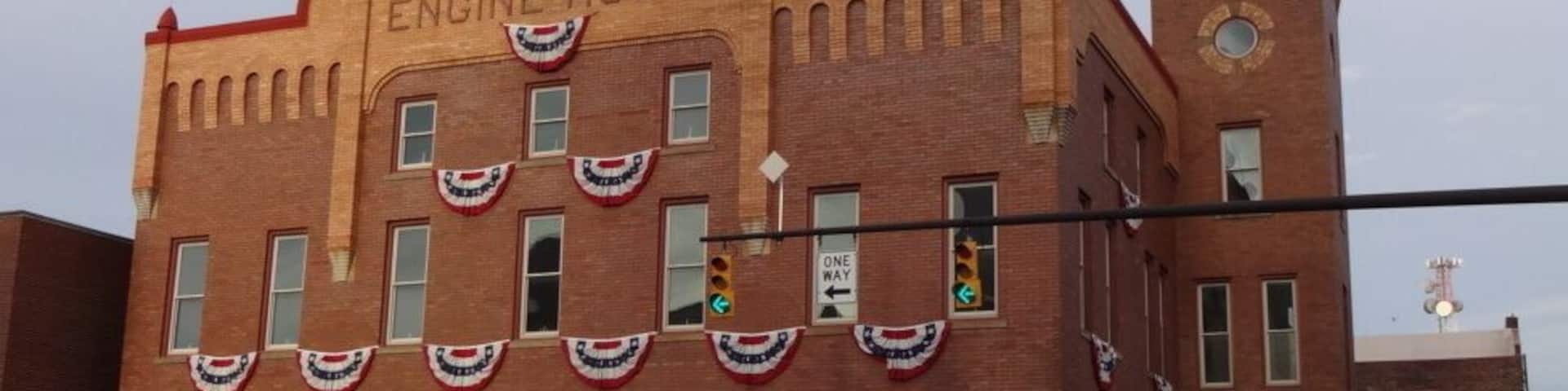 Columbus' Engine House No. 16, built in 1903, operated as a city ladder company between 1908 and 1981. The building is now home to the Central Ohio Fire Museum and is on the National Register of Historic Places.
Oh, it is also supposedly haunted by the snorting of ghostly horses. The ghosts of horses once stabled there to pull the fire wagons.
#architecture