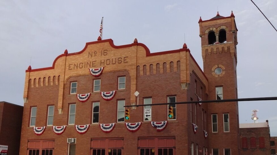 Columbus' Engine House No. 16, built in 1903, operated as a city ladder company between 1908 and 1981. The building is now home to the Central Ohio Fire Museum and is on the National Register of Historic Places.
Oh, it is also supposedly haunted by the snorting of ghostly horses. The ghosts of horses once stabled there to pull the fire wagons.
#architecture