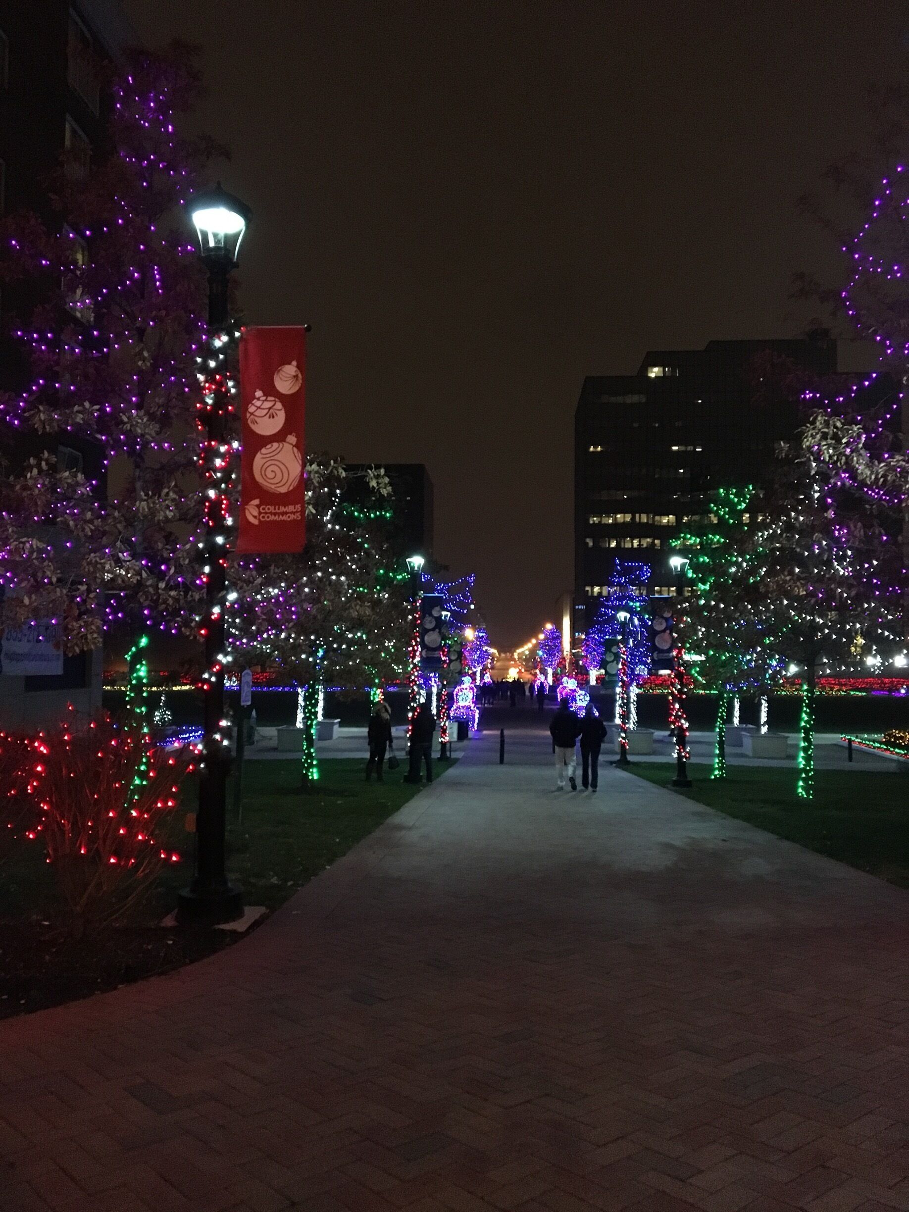 Small park in downtown Columbus decorated for the holidays. One of the best decorated for the holidays in Columbus. 
#columbus #christmas #lights
