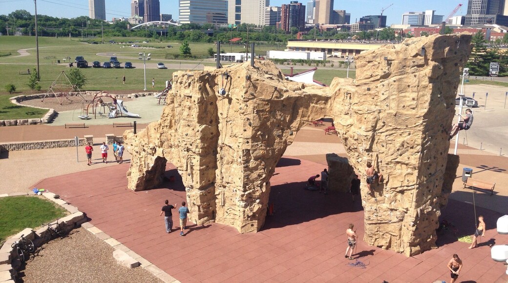 Climbing Wall at Scioto Audobon Metro Park viewed from watertower viewing area. To climb a person needs bring a harness, come with someone who has a harness, or ask to use someone's harness. Self belaying is setup so that a person can climb without bringing ropes. A person can also come with someone else, with rope, and have them belay them on the courses that do not have self belaying setup.
#rockclimbing