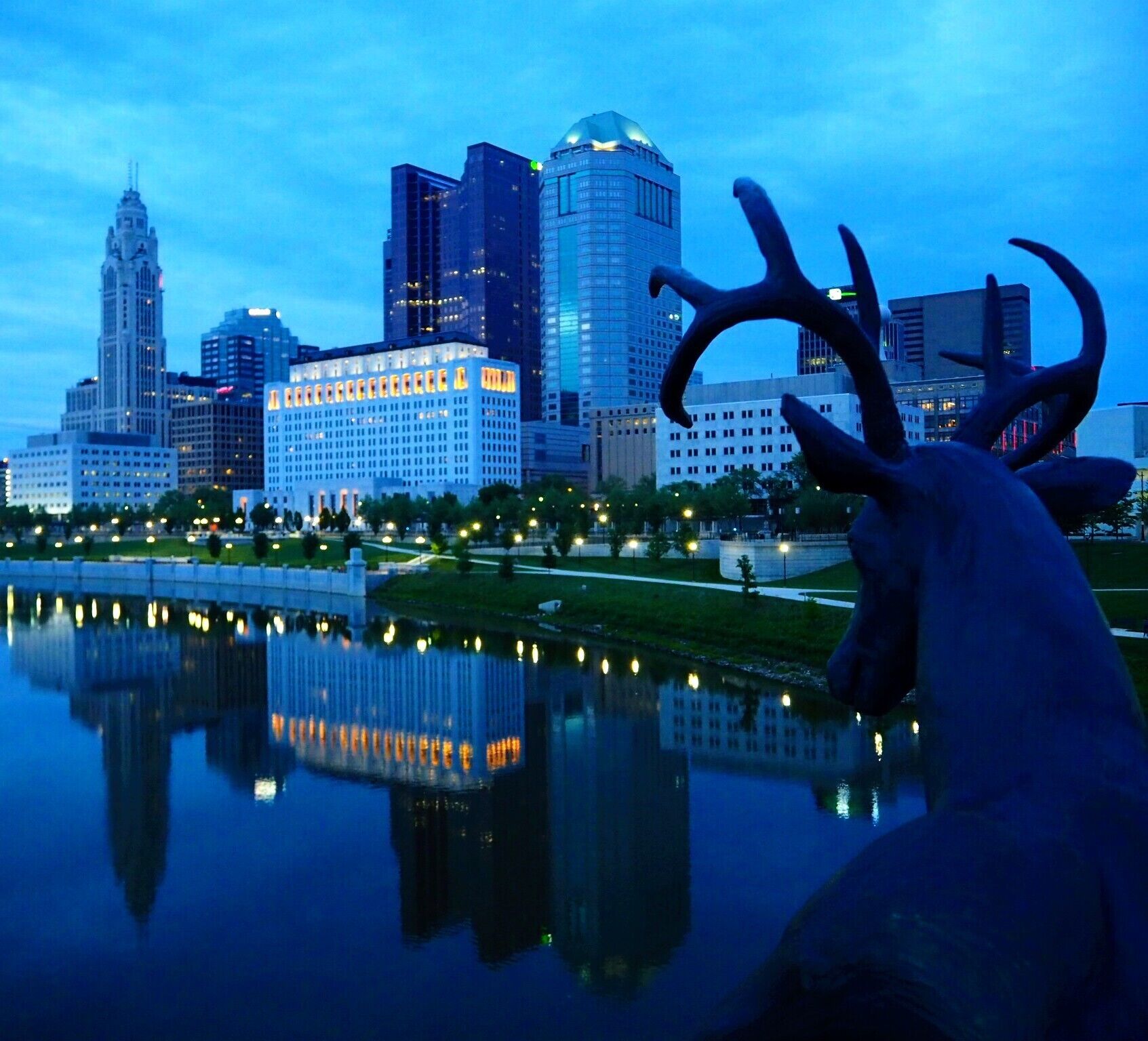 Oh deer, do I love this view of downtown Columbus!