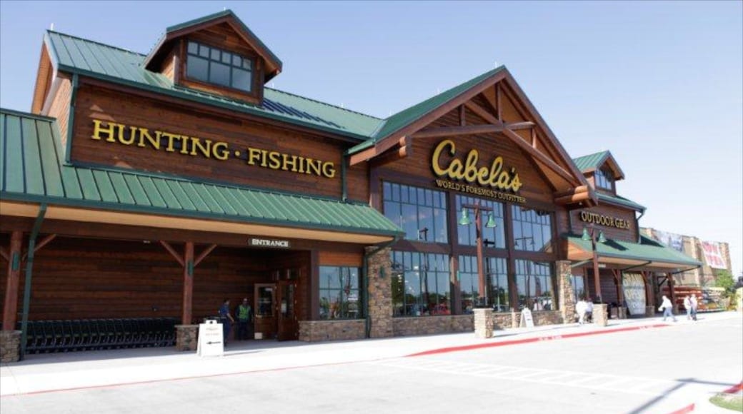 Marysville showing street scenes and signage