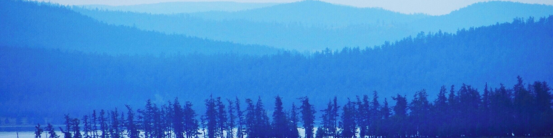 Huvsgul lake. This is one of the largest lakes of Mongolia. It taken july 2016 when not melted fully.
#mongolia #huvsgullake #blue #allblue #tree #forests #sillhoette #pbme #TTphotography
