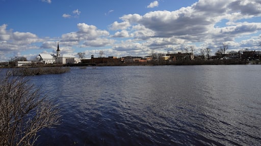 Landscape view of Mauston, Wisconsin from Decorah Lake.