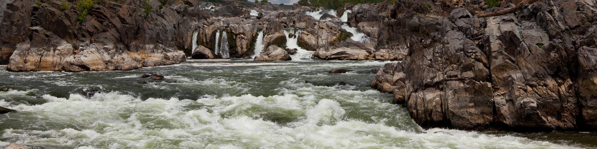 EB9DHY Views of Great Falls National Park on the Potomac in McLean, Virginia, near Washington DC