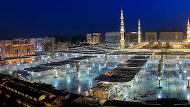 Medina, Al-Madinah Al-Munawwarah, Saudi Arabia - Al Masjid an Nabawi Medina Grand Mosque