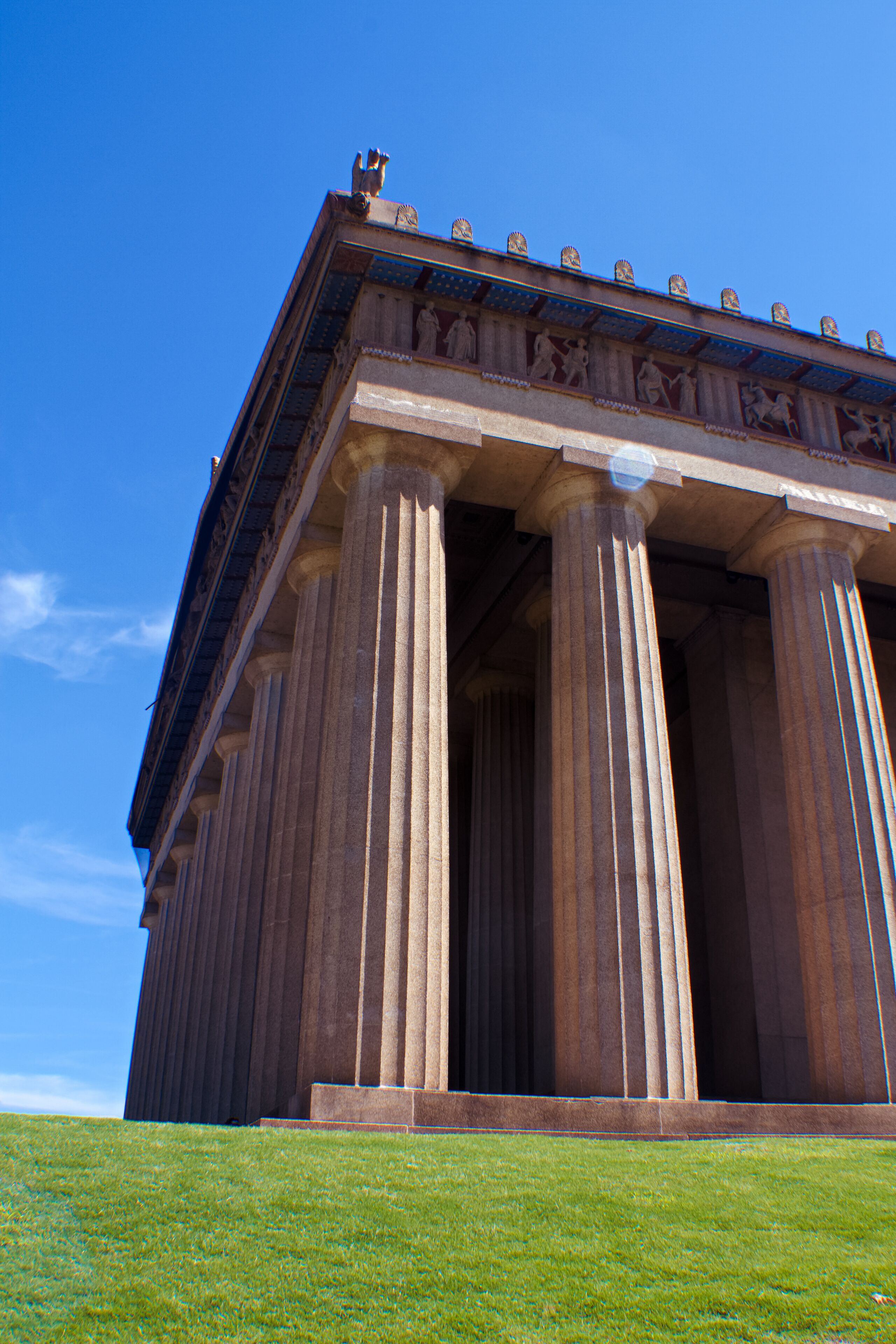 Wide angle filter on The Parthenon and Centennial Park in Nashville, TN