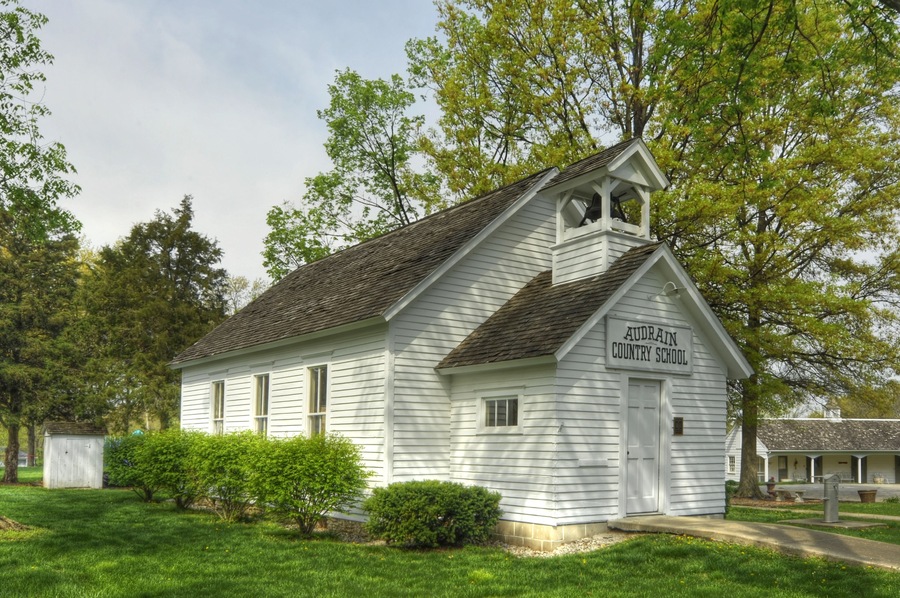 An old historic schoolhouse in Mexico, Missouri