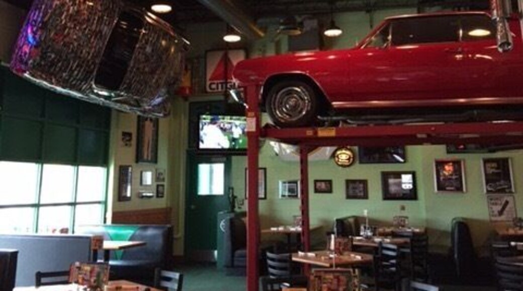 Good food, service & fun!