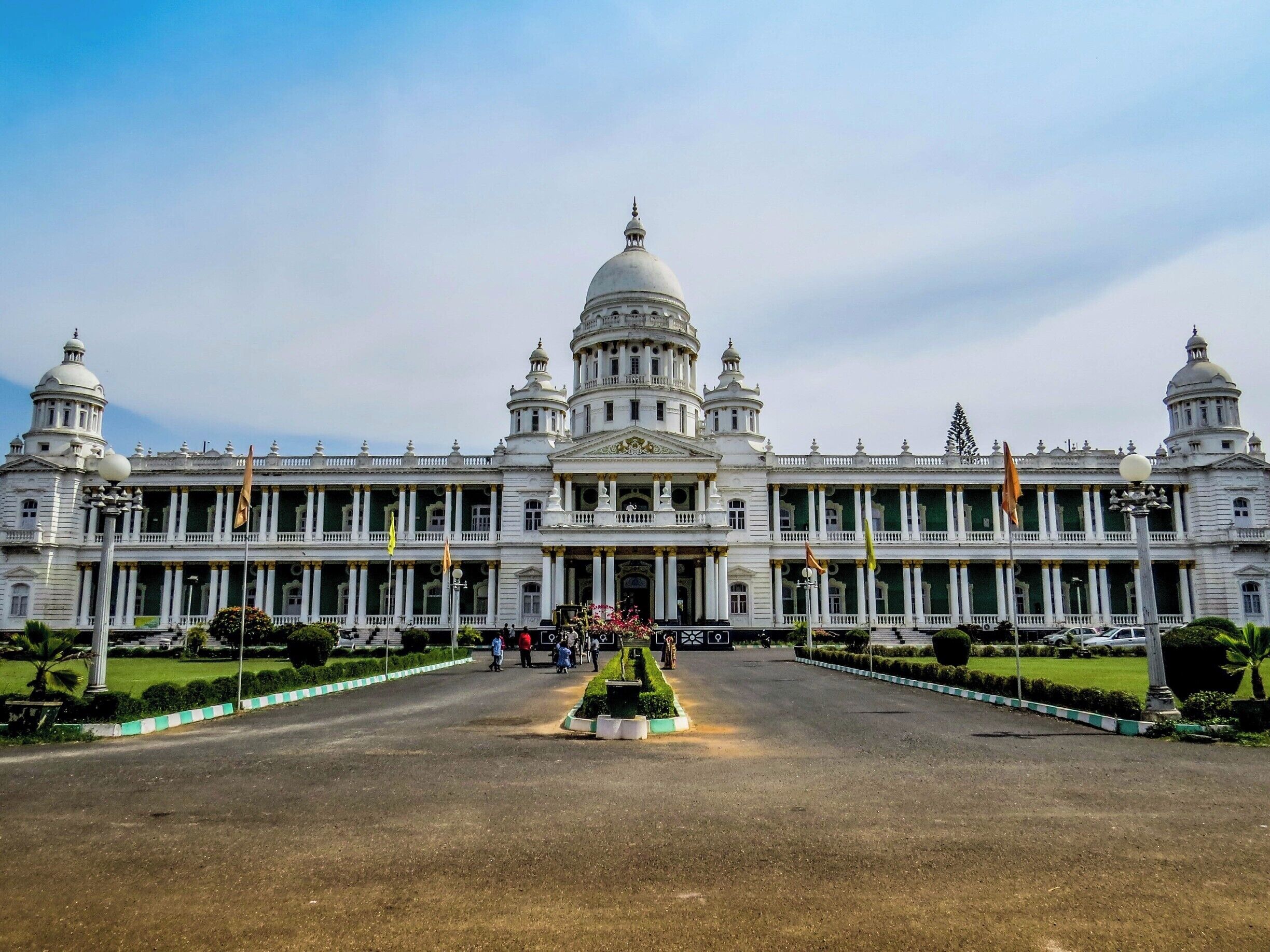 Lalitha Mahal is a palace built in 1921 at the orders of His Highness Krishnaraja Wodeyar IV, the Maharaja of Mysore for the exclusive stay of the then Viceroy of India.  It was converted into a heritage hotel in 1974. The ticket is cheap and worth a visit. There is a cafe by the lobby where you can enjoy tea or cafe served in silver teapots. Another highlight is the gorgeous backyard.