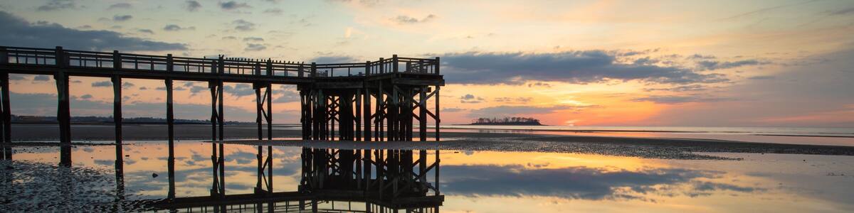 Walnut Beach Milford,Connecticut My backyard!! Some magnificent sunrises and low tide reflecting light. I feel like I overshoot this area but no one day is the same and it keeps me coming back 📸