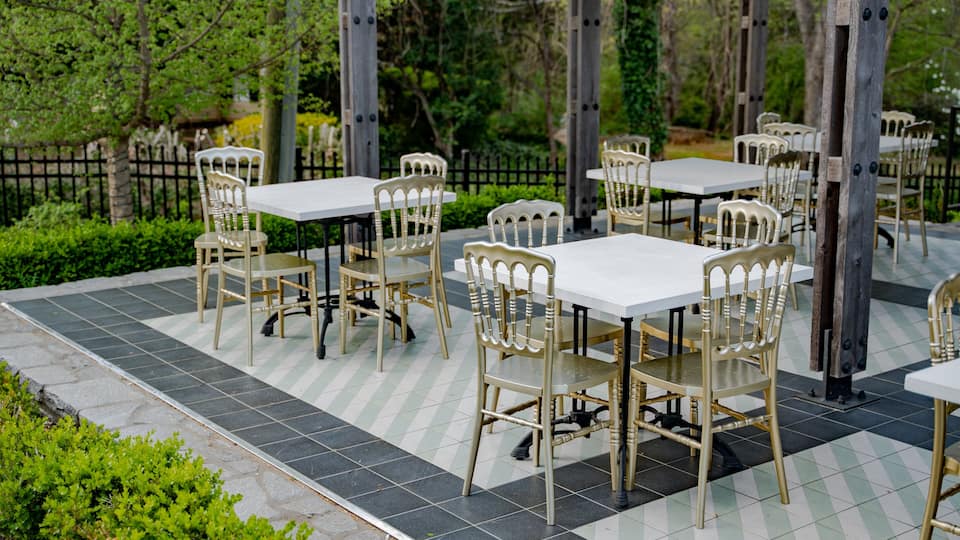 Duluth, GA - Downtown - Outdoor Dining with Chairs and Tables