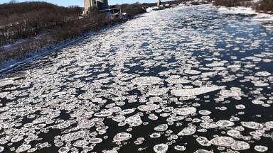 Interesting ice patches as we crossed the Missouri River on a funky see through bridge. Not for the faint hearted to drive on that bridge.