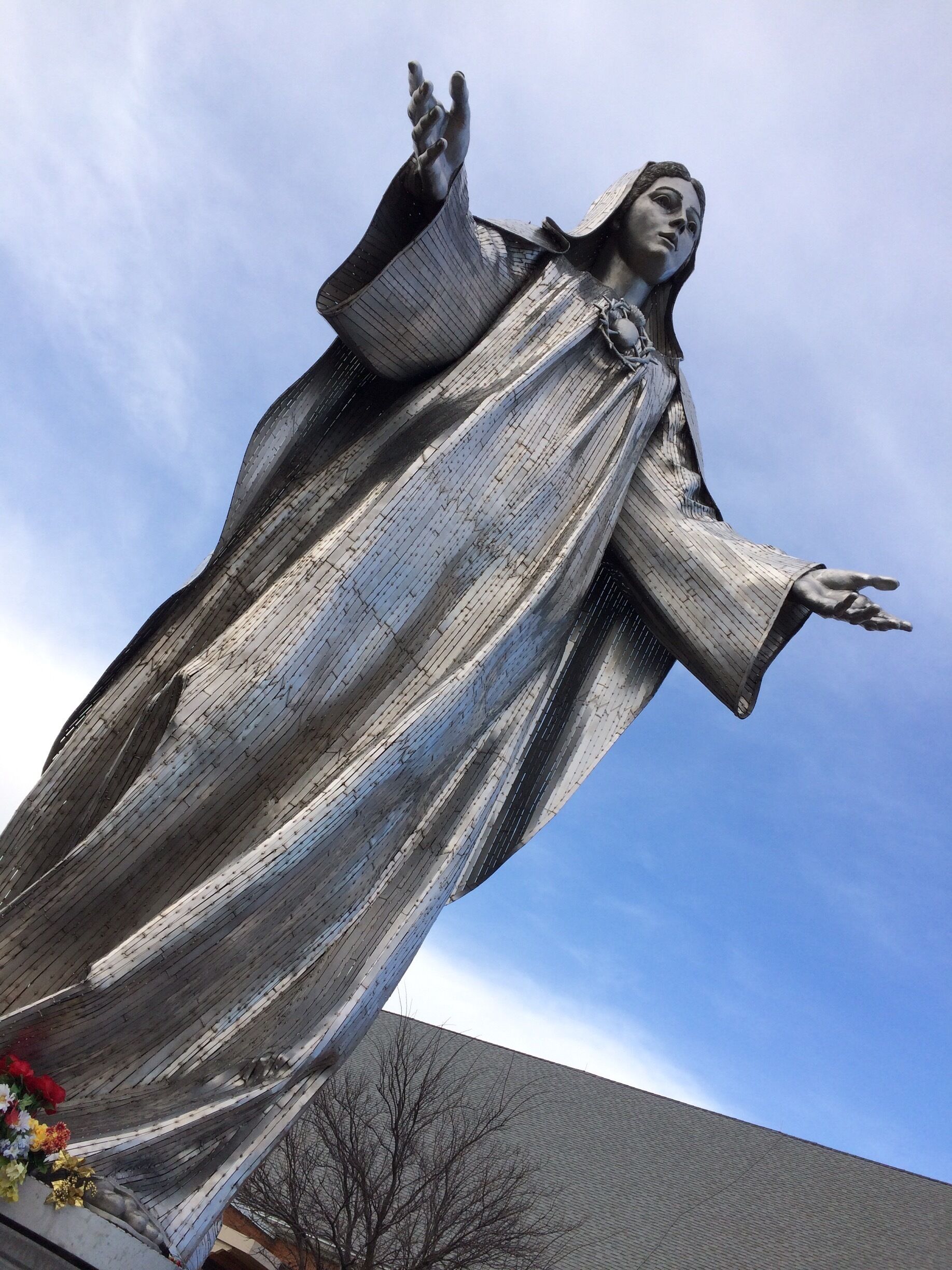 Our Lady Statue Holy Spirit  Church New Castle, DE Great place for Prayer and picnic!
