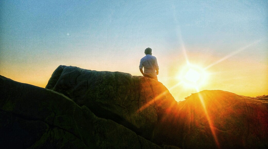 When you go down ,
I stand up.
#golden