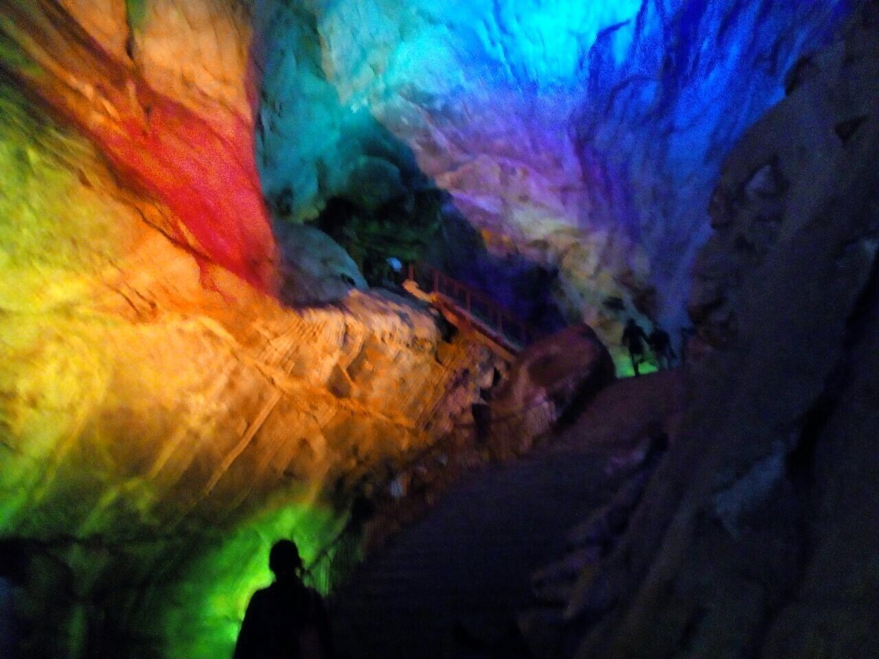 A myriad of colors at the stunning #borracaves in Vishakapatnam, India... #natureatitsbest #travellife #incredibleindia #southindia