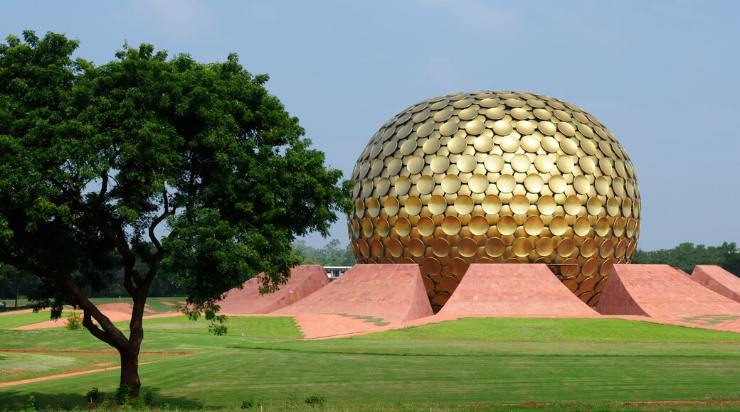 India, Auroville, Matrimandir meditation place