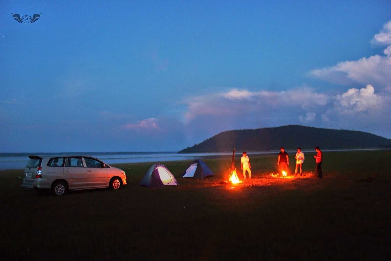 Camping on the shore of Pakhal lake was really not upto our expectations..Snakes, Dogs, roaring sounds of Bears?, wild bugs and insects made our camping really an adventure and definitely an unforgettable experience(in otherway)