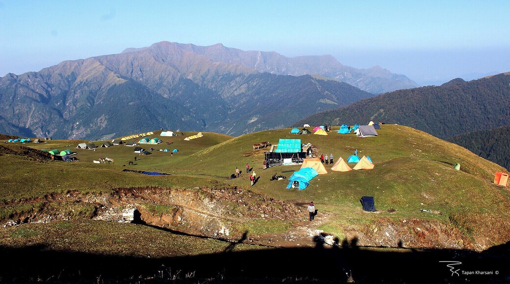 Bedini Bugyal campsite on the way to Roopkund lake, known as Mysterious and Skeletons Lake. Famous for the hundreds of human skeletons
#AdventurePacked