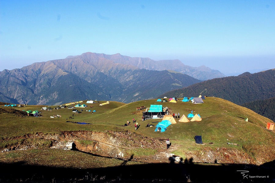 Bedini Bugyal campsite on the way to Roopkund lake, known as Mysterious and Skeletons Lake. Famous for the hundreds of human skeletons
#AdventurePacked