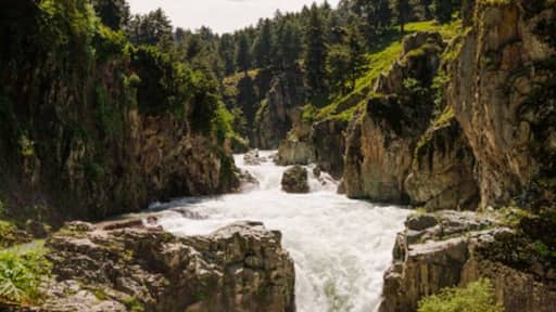 #TroveOn - Aharbal waterfalls in Kashmir.
A passageway along the gushing river makes for an exciting approach to this thrilling waterfall.
Aharbal is easily accessible from Srinagar, only 8 km from the Mughal Road that connects Srinagar and Poonch. The 75 km drive takes less than 3 hours by car or bus via Pulwama and Shopian.
http://sandeepachetan.com/aharbal-waterfall-kashmir-india/