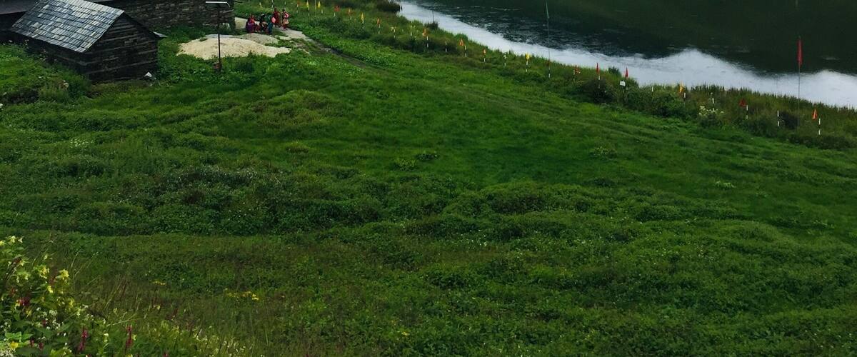 Awestruck deep blue lake and grassland at a height of 2730 m above sea level. Enchanting three storied pagoda-like temple. Best place to do campings, make sure to contact a tour guide beforehand. In winters it’s covered with snow and always surrounded by snow-capped peaks.
Interesting facts - It is said to be unclear how deep the lake is, with a diver not being able to determine its depth.
#LifeAtExpedia