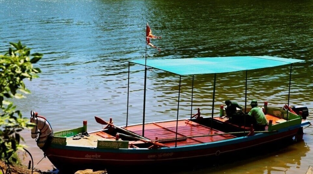 Audumbar is located on the Banks of River Krishna in Sangali District and is an hours drive from Karad. If you want to experience Divine tranquility, serene beauty and lush green farms this is the place to visit! You may also want to visit the temple of lord Dattatraya on the banks of the river Krishna!