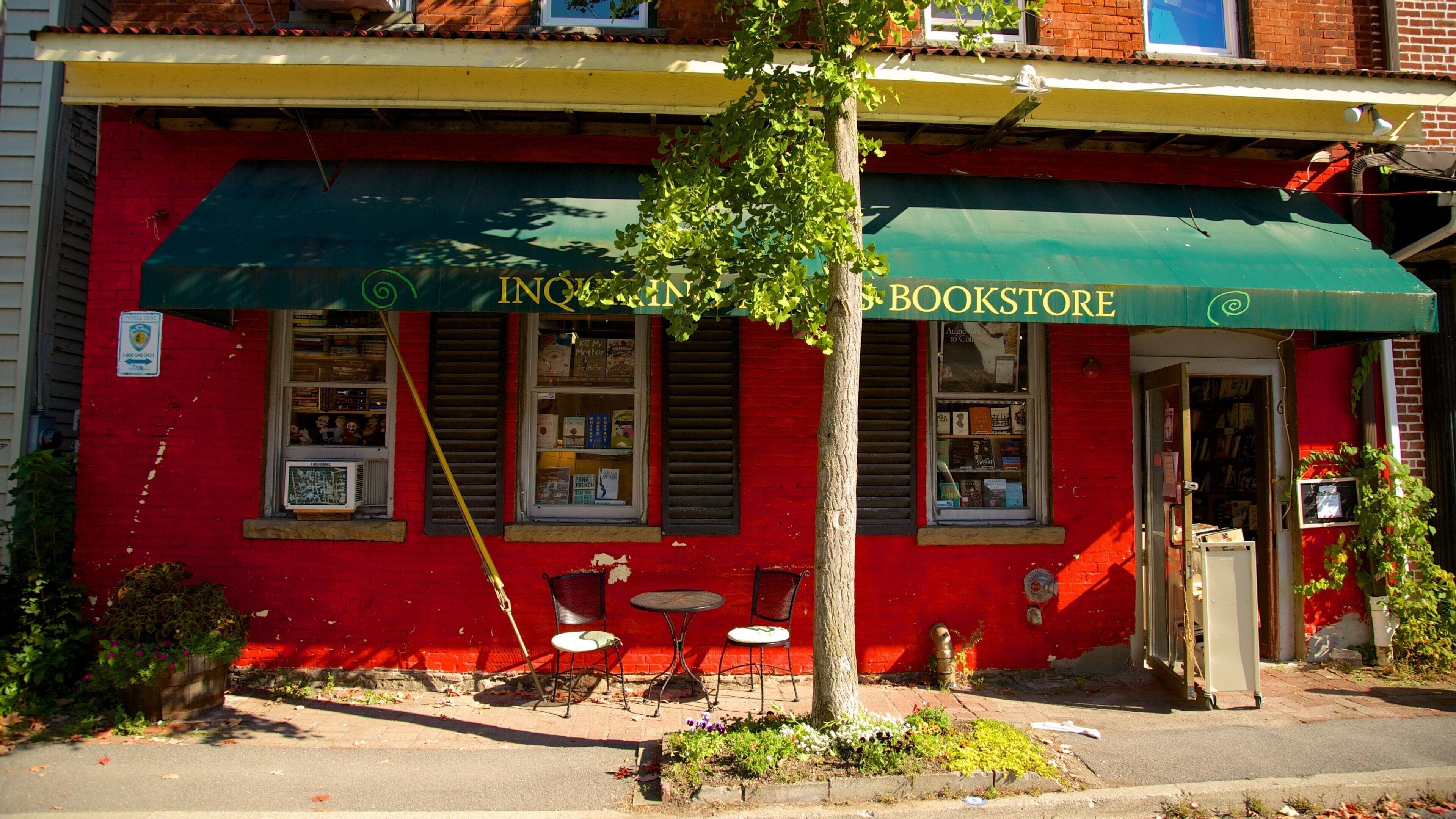 New Paltz which includes a city