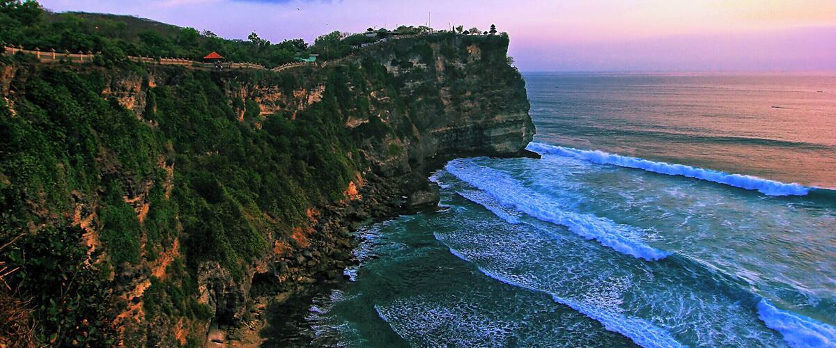 Our first scenic destination in Bali was Uluwatu Temple. It was meant to be a great place for sunset but naturally, Mother Nature was not on our side. What thought to be an amazing sunset was let down by this massive cloud formation that came out of nowhere and hovered over the sun for half an hour, just in time for sunset. Luckily I managed to take this shot before the disappointment swept over. #beach