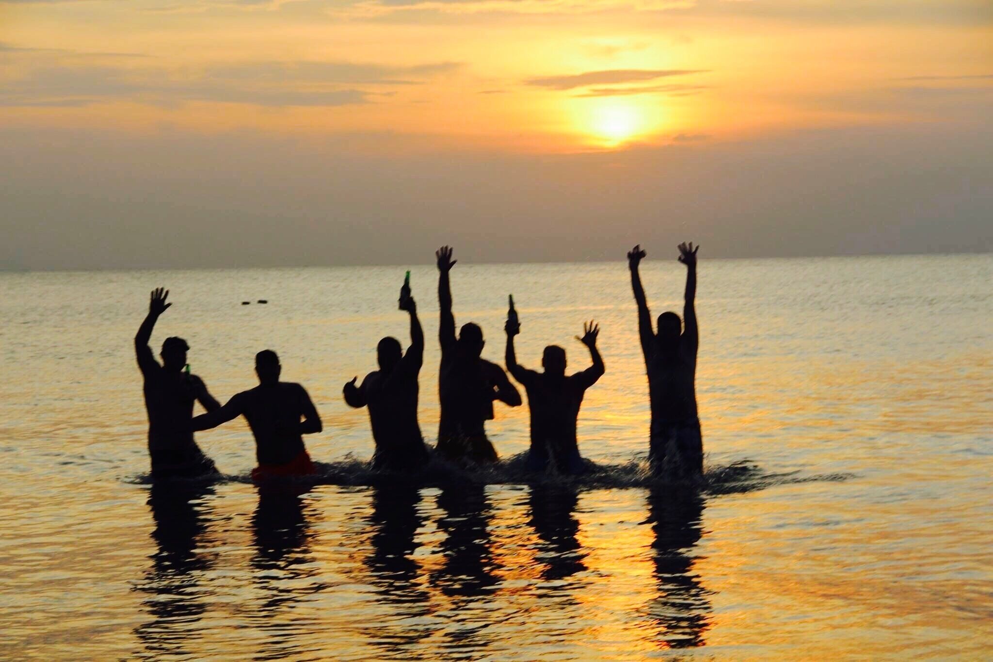 Calm seas and a gorgeous sunset 