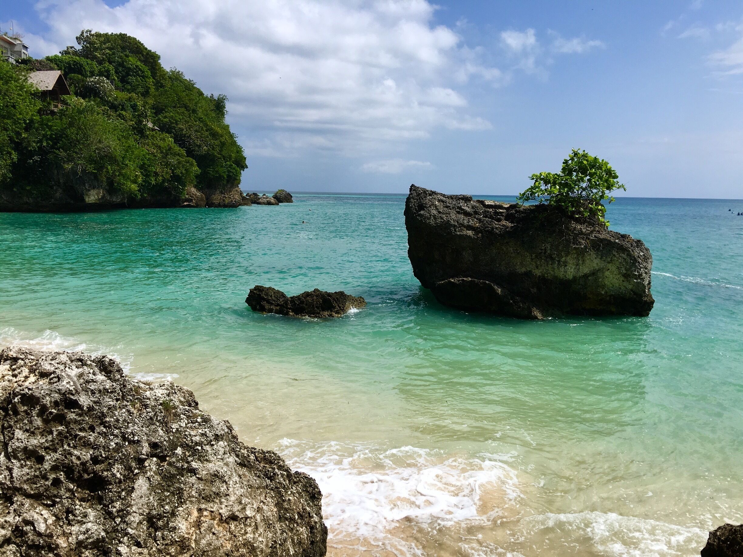 My niece from Canada was in town last week so been exploring the island a bit! Here's one from Padang Padang Beach. Small but quite scenic!

#LoveMyTown