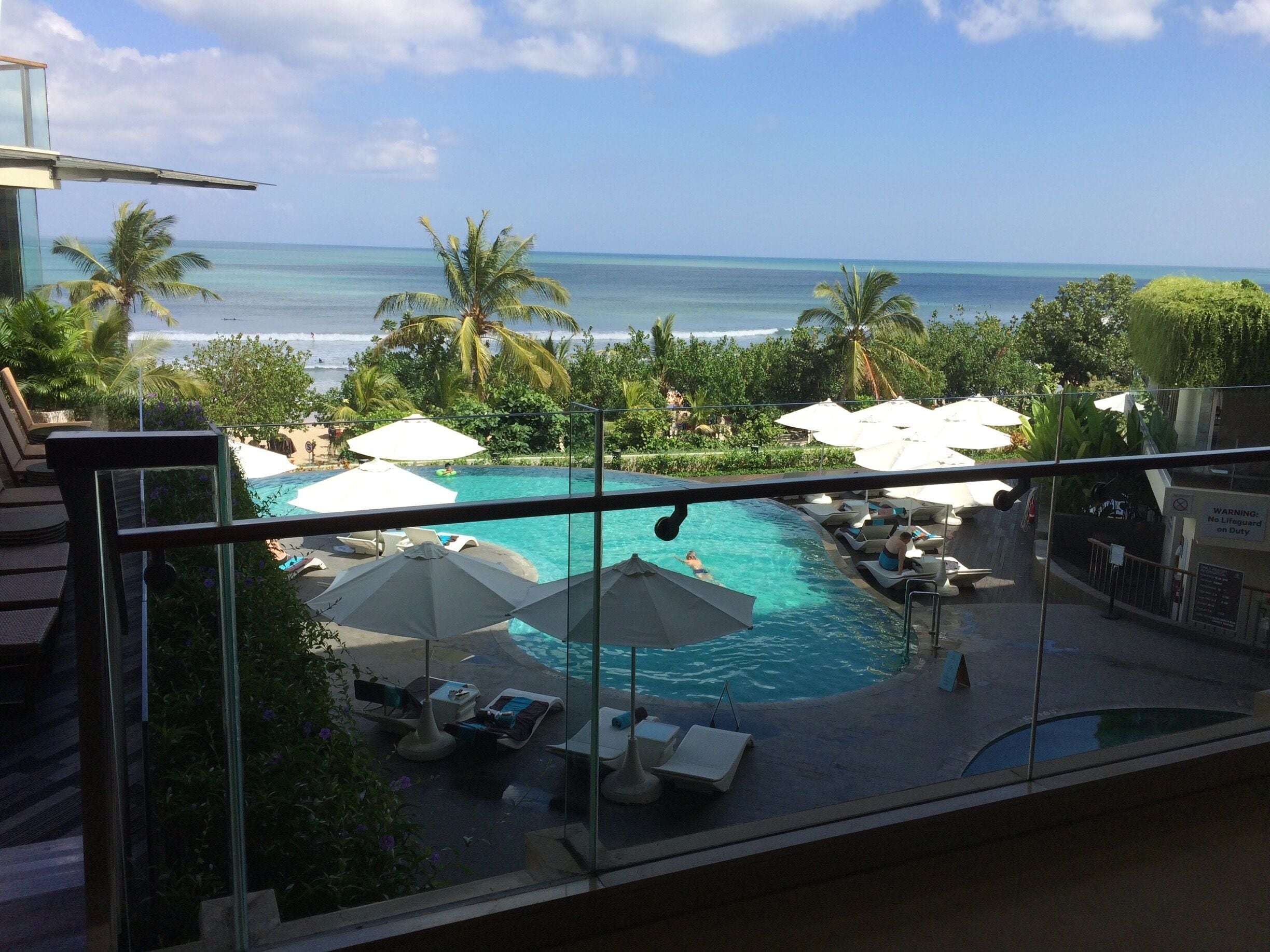 Getting up to this view makes the mornings even more refreshing!!!!
# BeachBound
