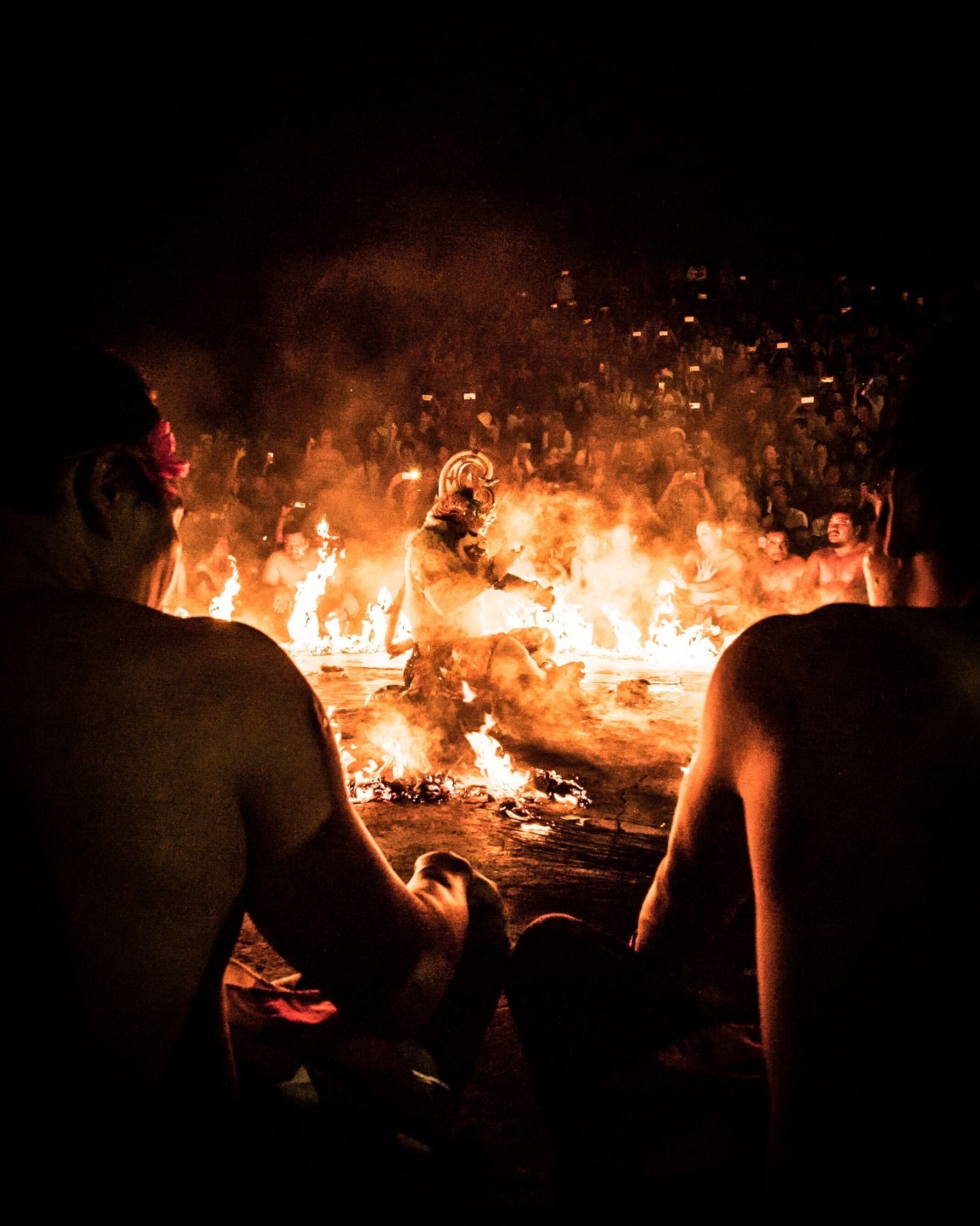 The Kecak dance happens night at Uluwatu Temple in Southern Bali. Hanuman sits the middle of Fire, as devotees chant a chorus “Chaks”. It’s a wild experience. 🔥 #culture #bali #indonesia