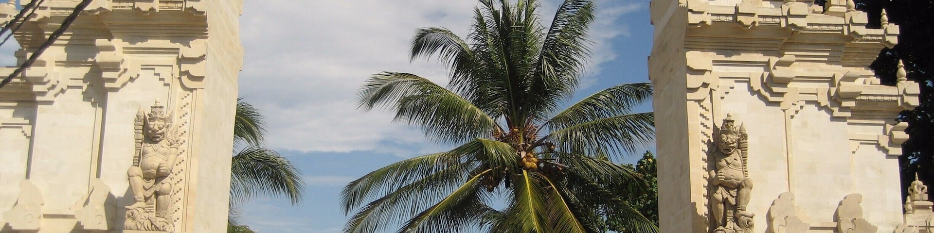 When you first visit Bali you do your time. Kuta and Legian are first on the agenda. You'll find yourself wanting to shift further away on subsequent trips. These gates to the Kuta beach will always say Bali to me. #beach #island