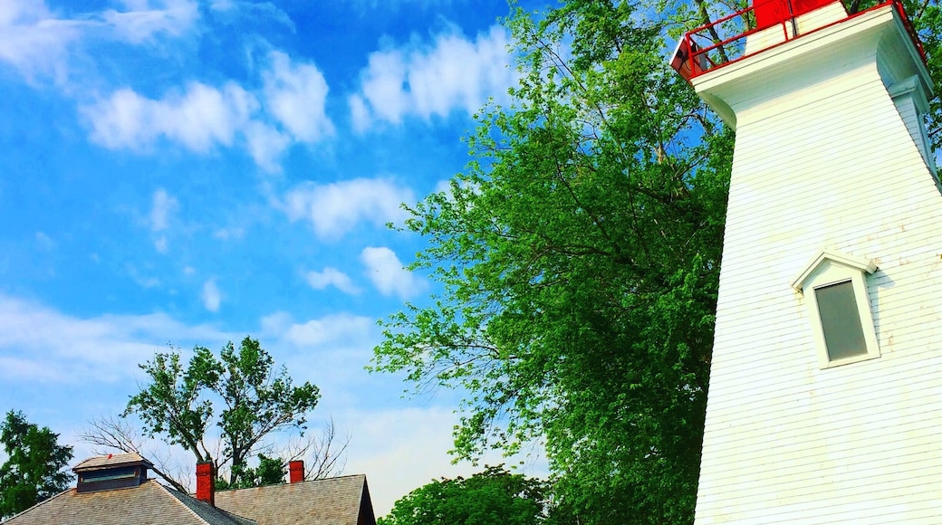 The historic Pumphouse arts centre in Niagara-on-the-Lake... #blue skies and lush #green surroundings