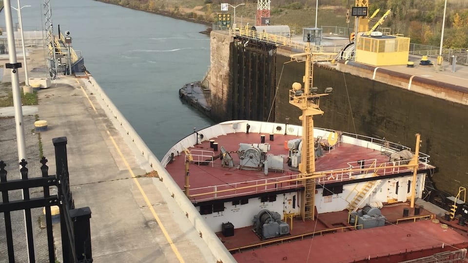 Watching a ship pass thru Lock #3 at Welland Canal. #wellandcanal #lockthree #niagara #canada #magentasfire🔥 #fall #seemyworld #travelgal #seemyworld