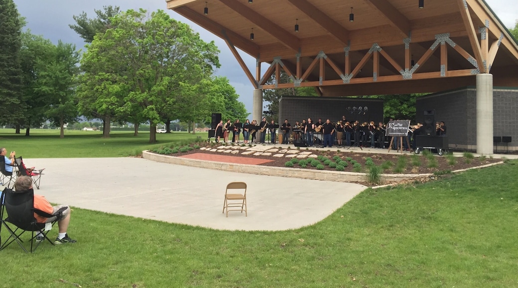 MJHS Jazz and JC & the Redemption!