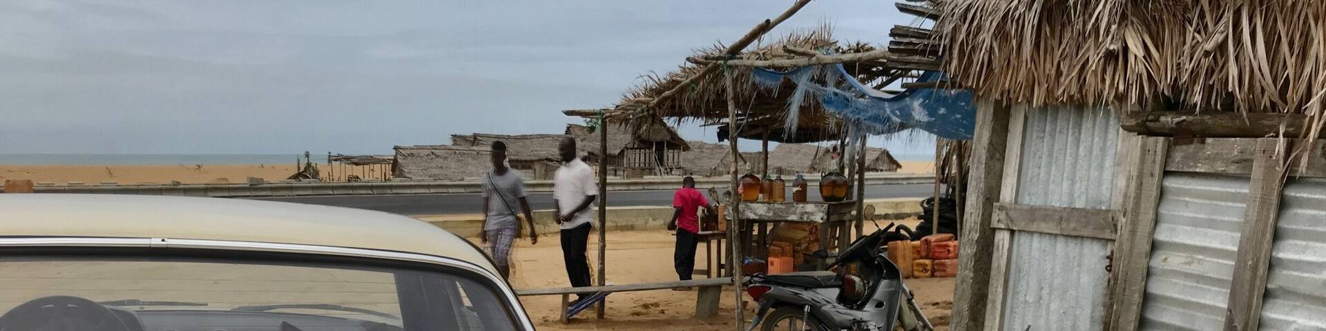 Gaz station in Benin... starting a road trip to Ouiha and the slave’s road to join Grand-Popo beach.